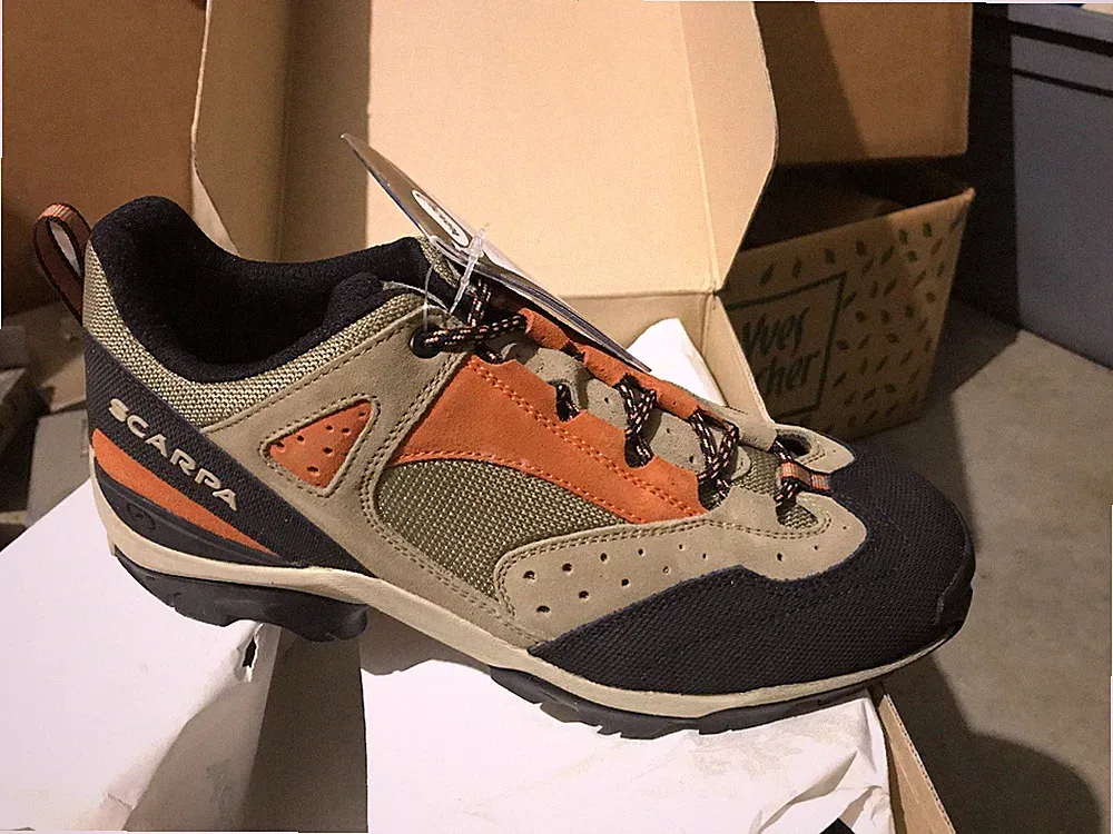 Women’s SCARPA EGO STONE Rust Trekking Hiking Approach Boots Shoes Sz 39 US 7.5